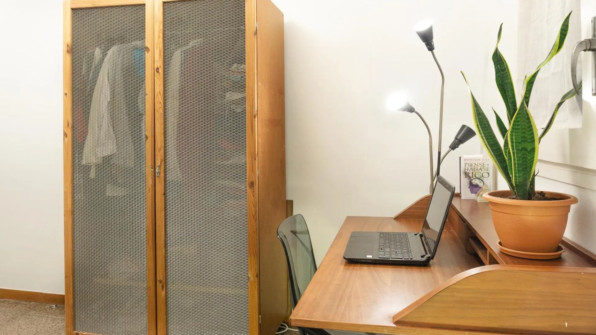 Lovely Rooms In Shared Apartment Gracia Neighborhood Barcelona