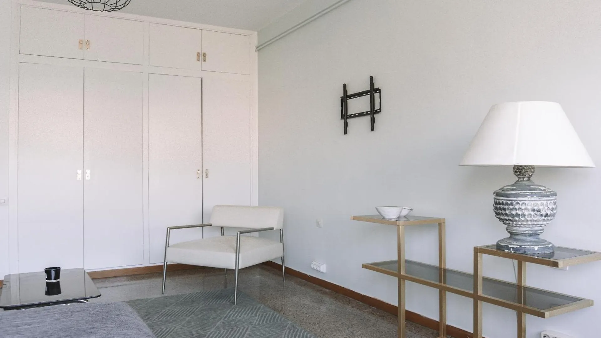 Lovely Rooms In Shared Apartment Gracia Neighborhood Barcelona España