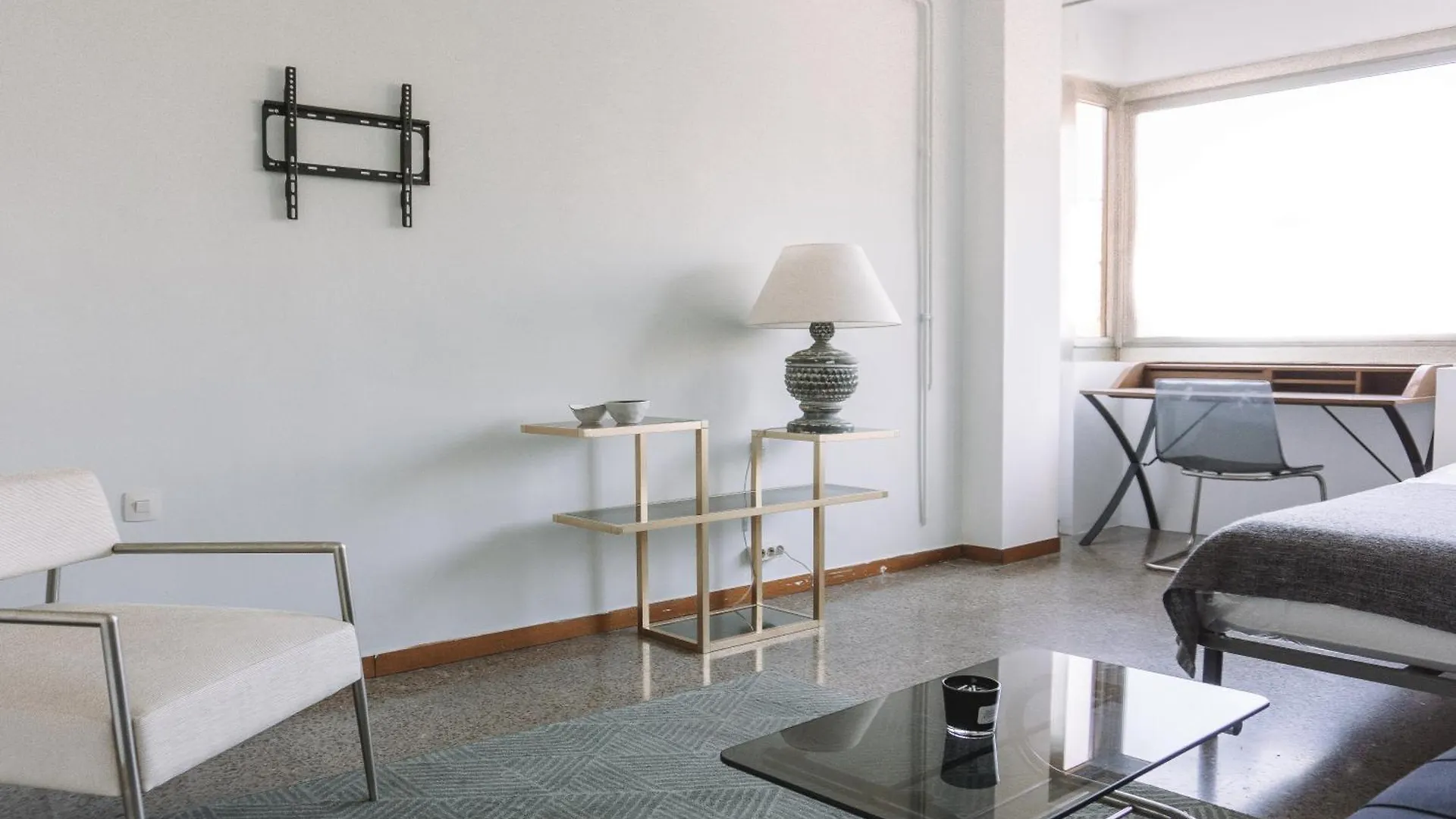 Lovely Rooms In Shared Apartment Gracia Neighborhood Barcelona