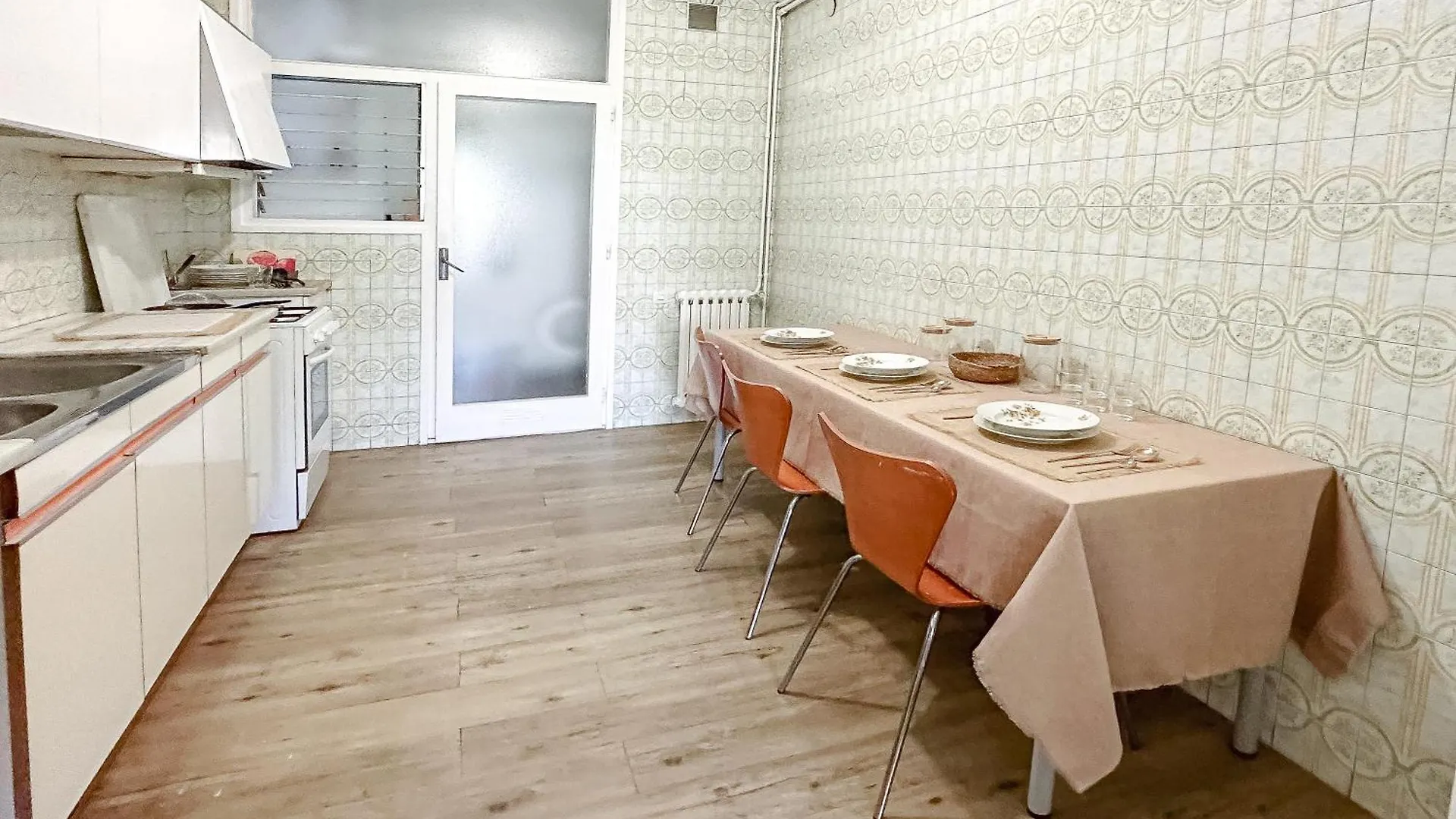 Lovely Rooms In Shared Apartment Gracia Neighborhood Barcelona