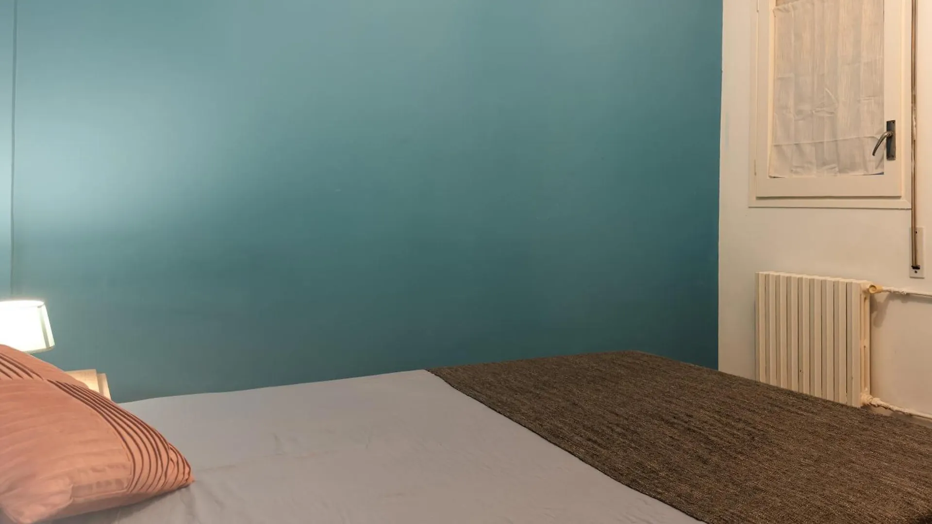 Lovely Rooms In Shared Apartment Gracia Neighborhood Barcelona