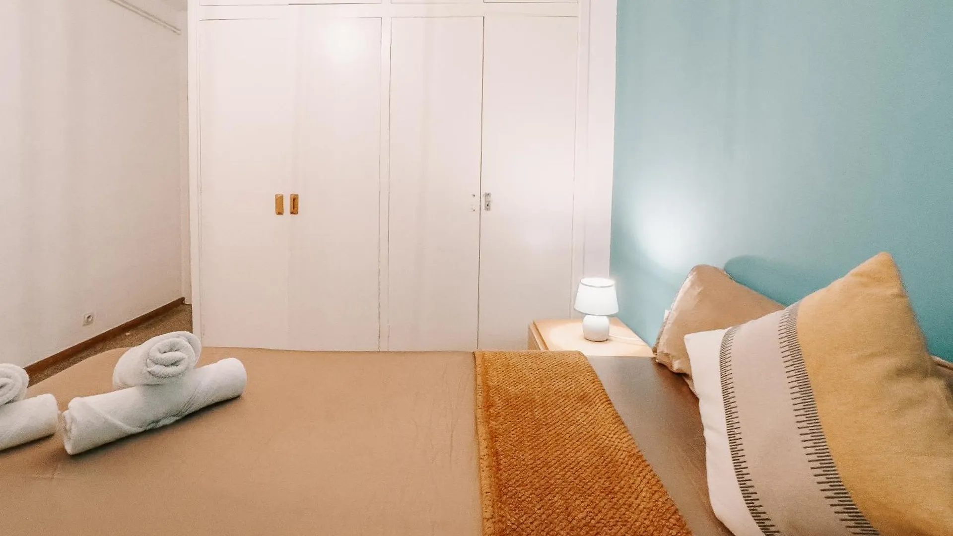 Lovely Rooms In Shared Apartment Gracia Neighborhood Barcelona España