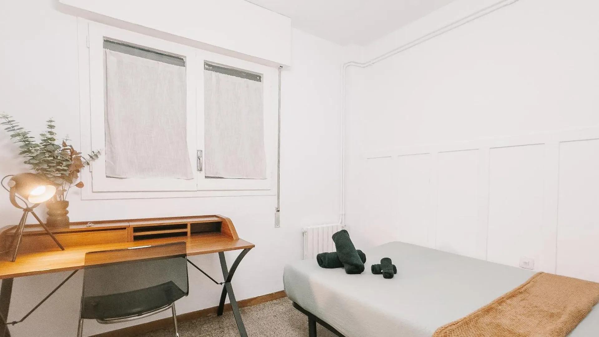 Lovely Rooms In Shared Apartment Gracia Neighborhood Barcelona